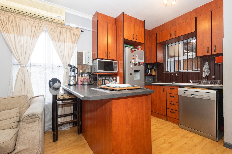 2 Bedroom Property for Sale in Bonnie Brae Western Cape